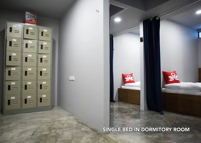 Zen Ratchatewi Hostel *